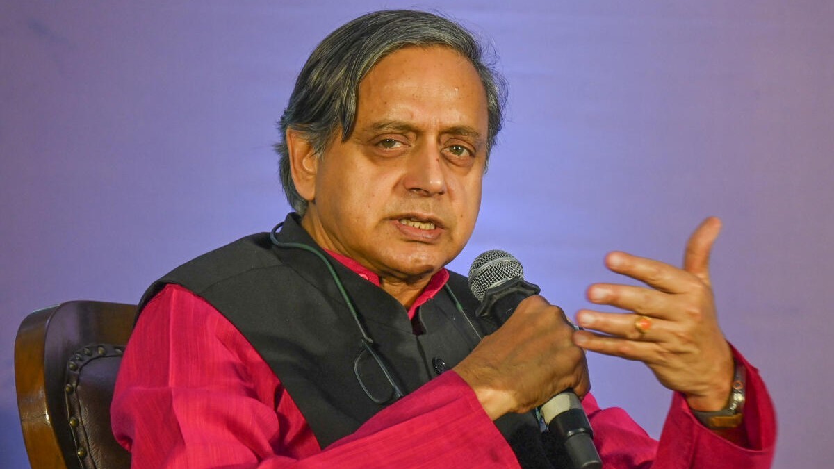 Tharoor on Modi Praise: Tharoor Clarifies Operation Sindoor Article Is Not a BJP Shift