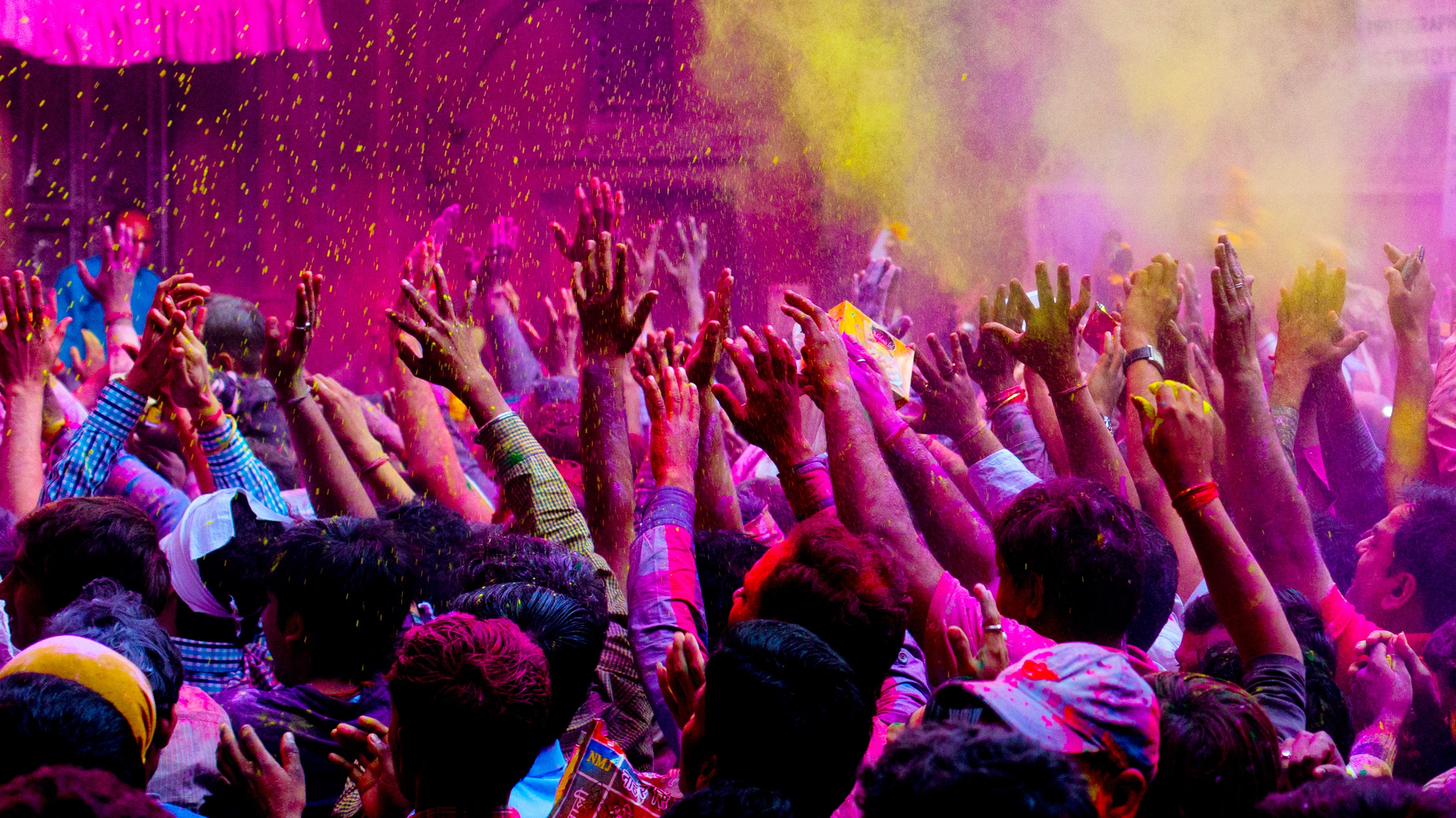 Aligarh Muslim University says students can play Holi 'freely' at its NRSC Hall on March 13, 14