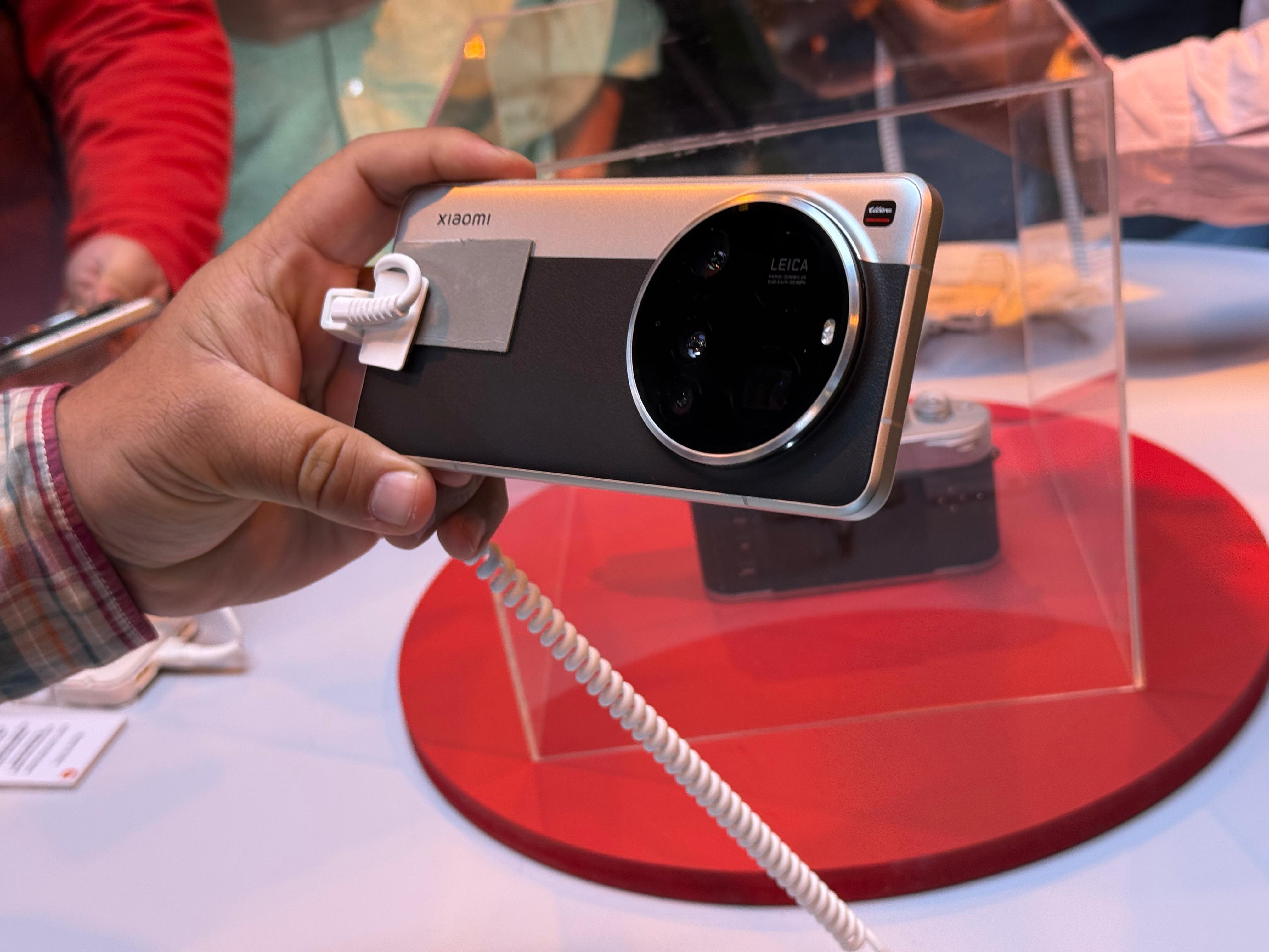 Xiaomi 15 Ultra.