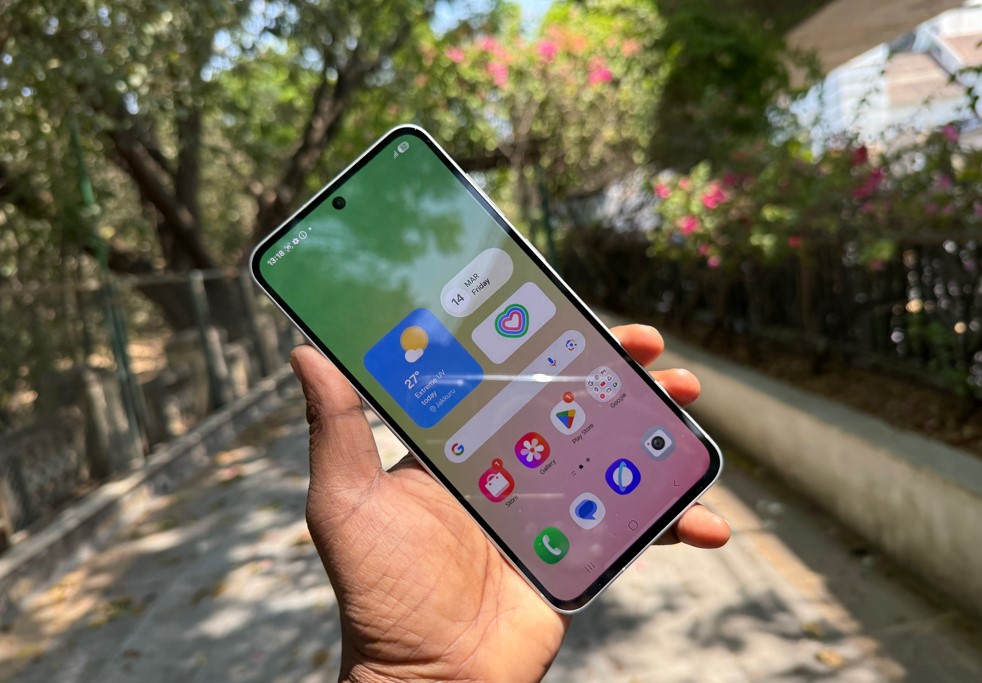 Samsung Galaxy A56 series.