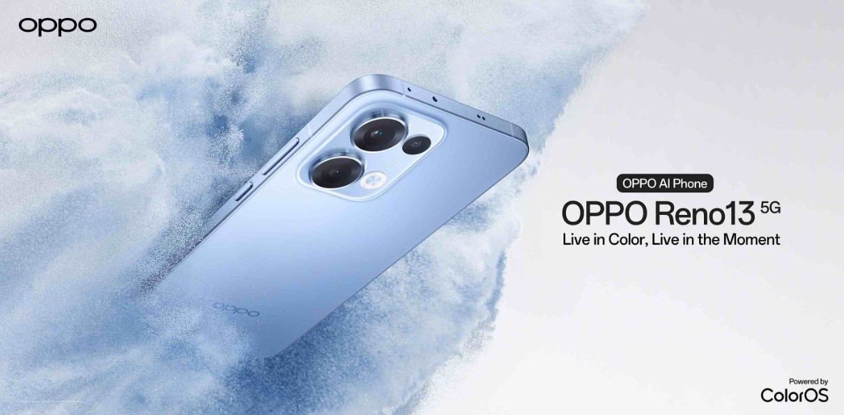 Oppo Reno13 Sky Blue colour model.