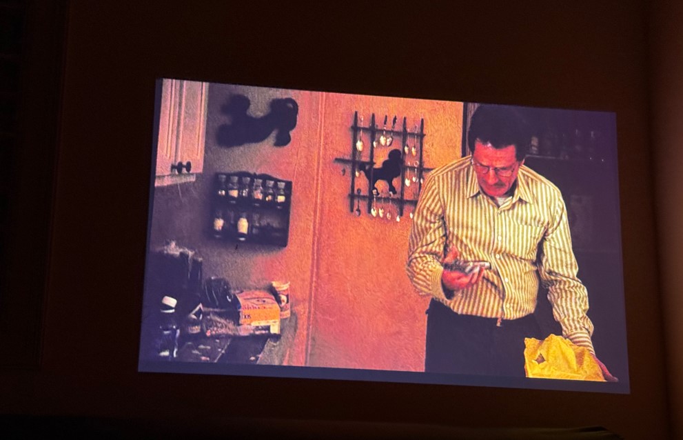 Breaking Bad TV series on Netflix projected on the wall via Epson EH-TW6250