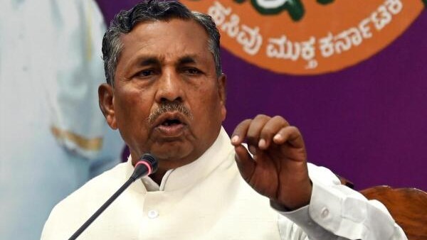 Karnataka food minister Muniyappa demands supply of cooking oil, pulses and other food items via PDS