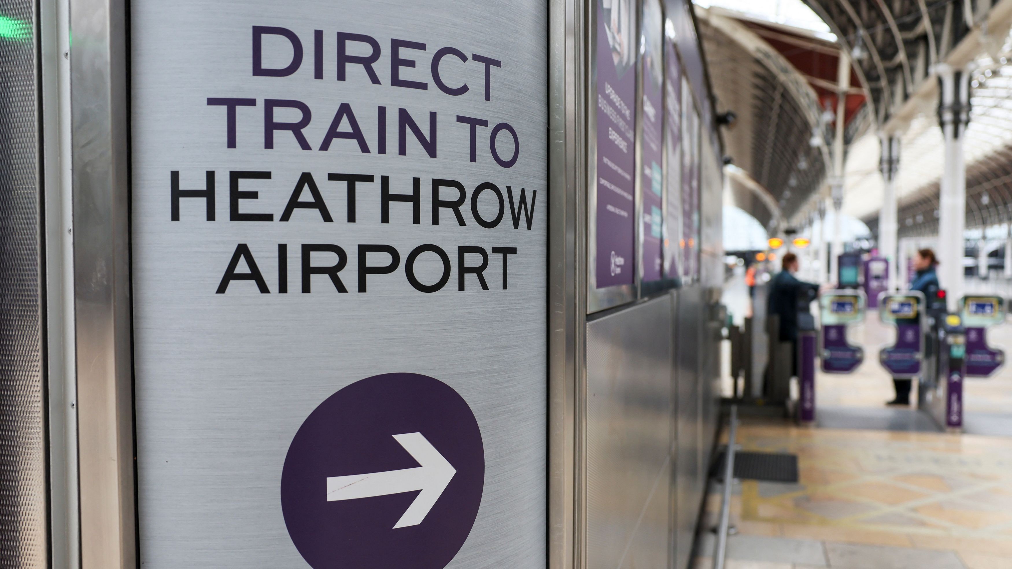 Heathrow fire: Too early to speculate on cause, UK PM's spokesman says 