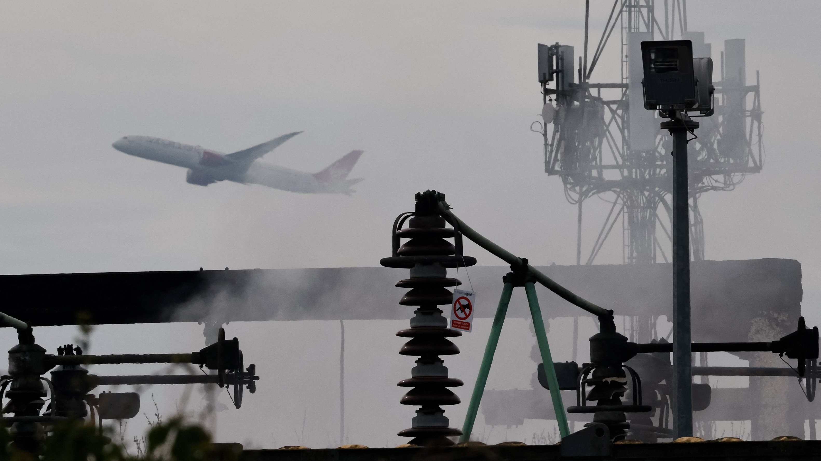 Explained | How did a fire leave Heathrow Airport in darkness, with insufficient backup?