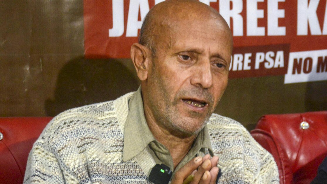 Delhi HC seeks NIA's response on jailed MP Abdul Rashid's interim bail plea in terror funding case