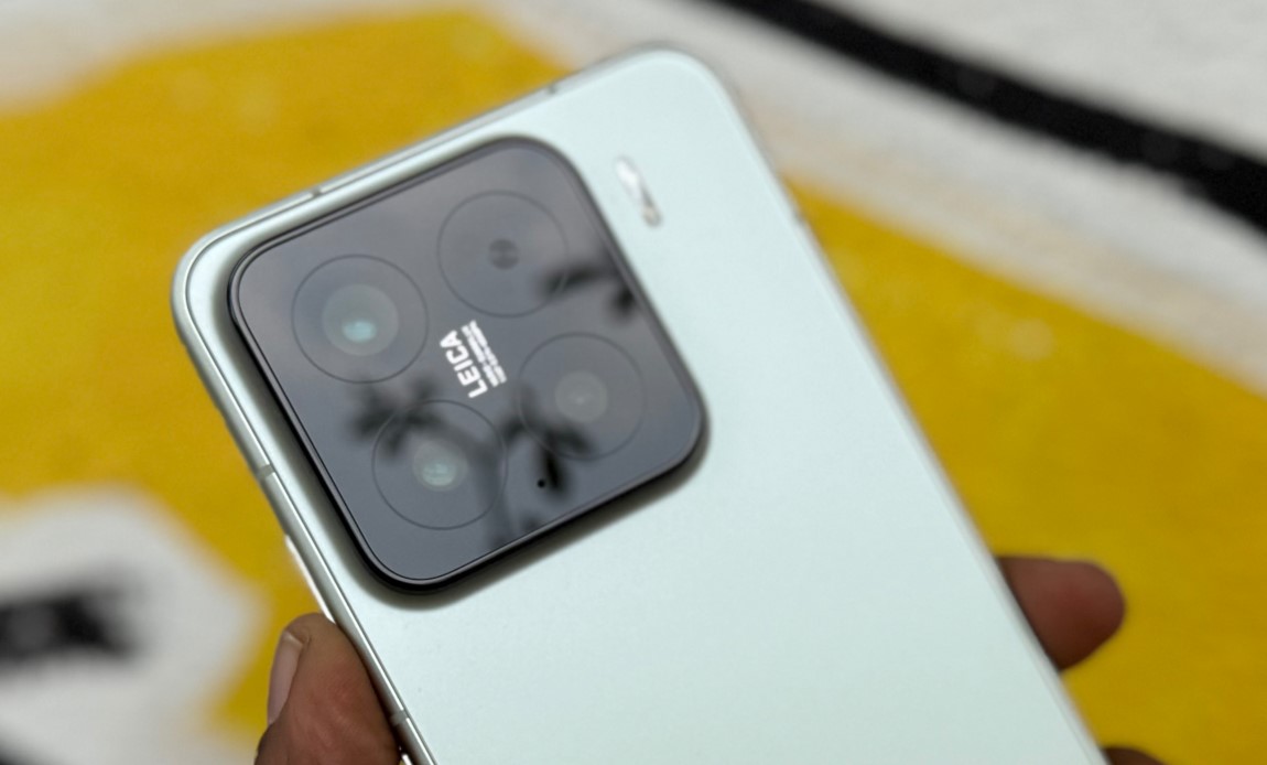 Xiaomi 15.