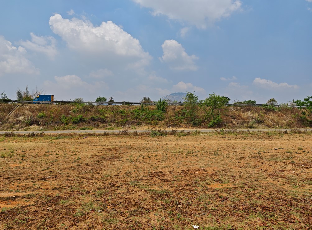 Xiaomi 15's camera sample with ultra-wide angle mode.