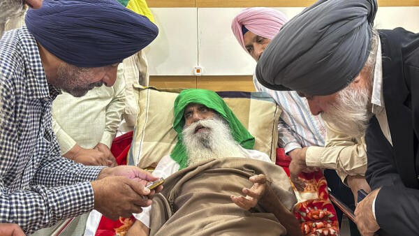 Contrary to Punjab govt's claim, farmer leader says Dallewal has not ended indefinite fast, despite drinking water 