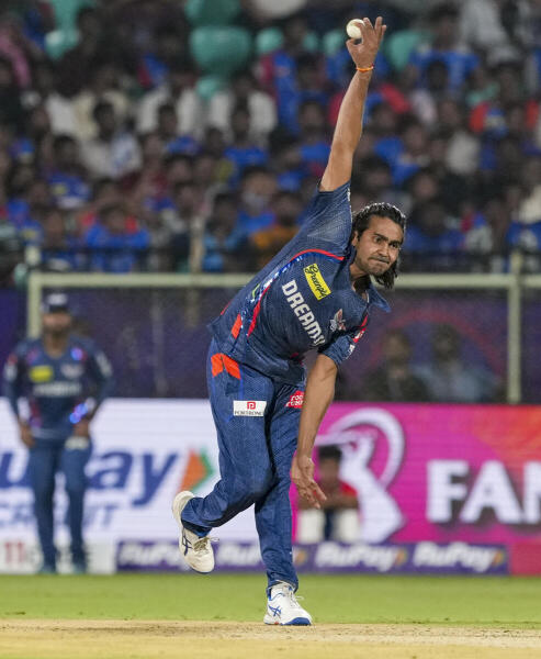 Digvesh Singh: LSG will also have high hopes from Digvesh Rathi, who made heads turn with his stellar show at the inaugural Delhi Premier League last year. The 23-year-old mystery spinner is already making headline and has demonstrated incredible control over bowl. 