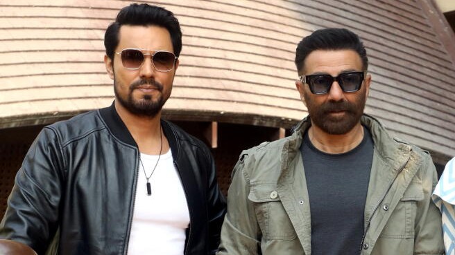 'He is nothing like he looks on screen': Randeep Hooda on working with Sunny Deol