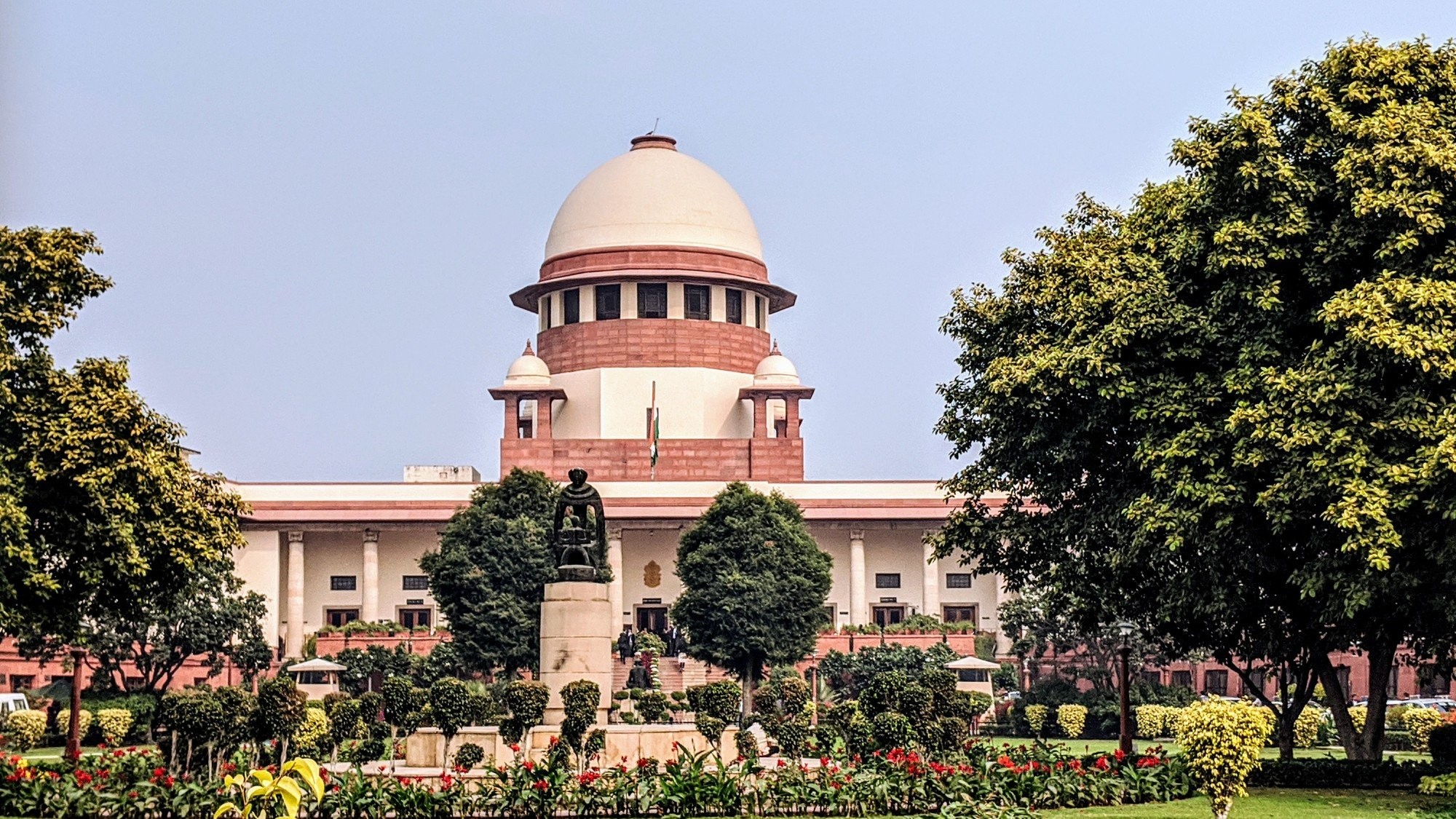 'Hindi of Hindus; Urdu of the Muslims' a pitiable digression from reality: Supreme Court