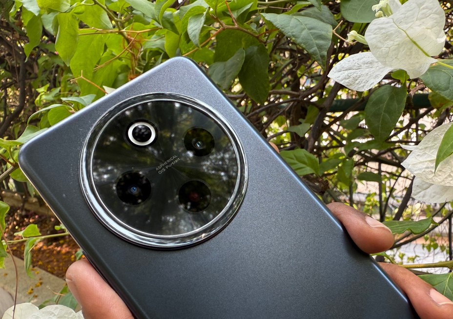 iQOO Z10 5G series.