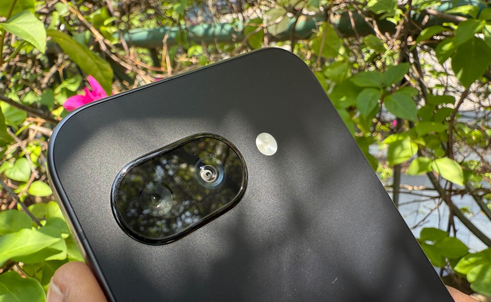Google Pixel 9a.