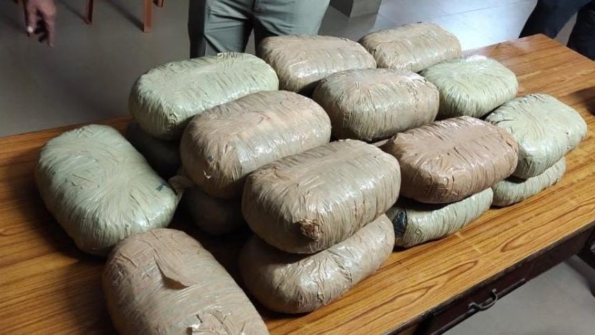Two held with about 9.5 kg of ganja in Kerala