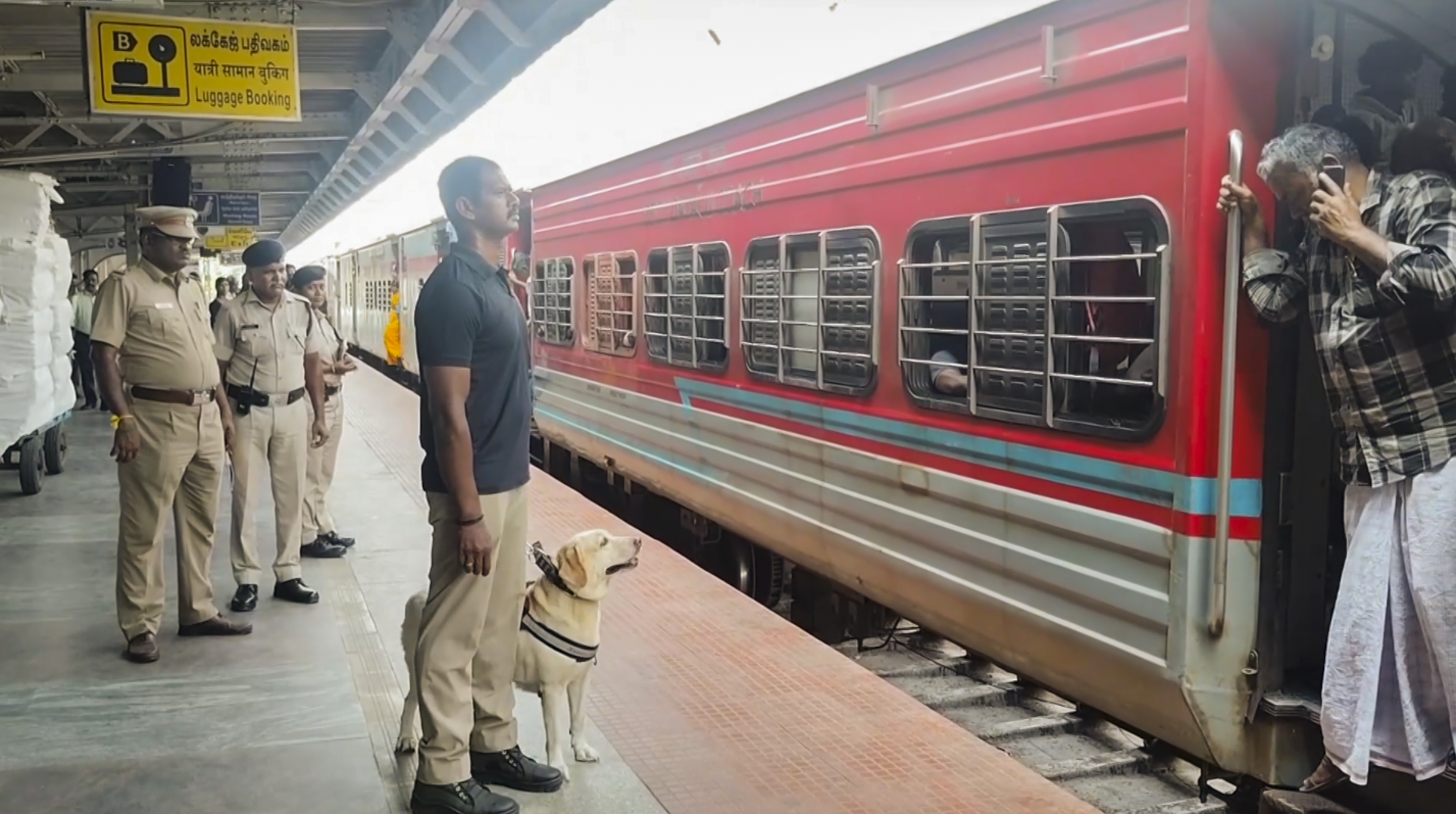  Tirunelveli: Security personnel keep vigil at the Tirunelveli Junction after security was heightened following terror attack in J&amp;K