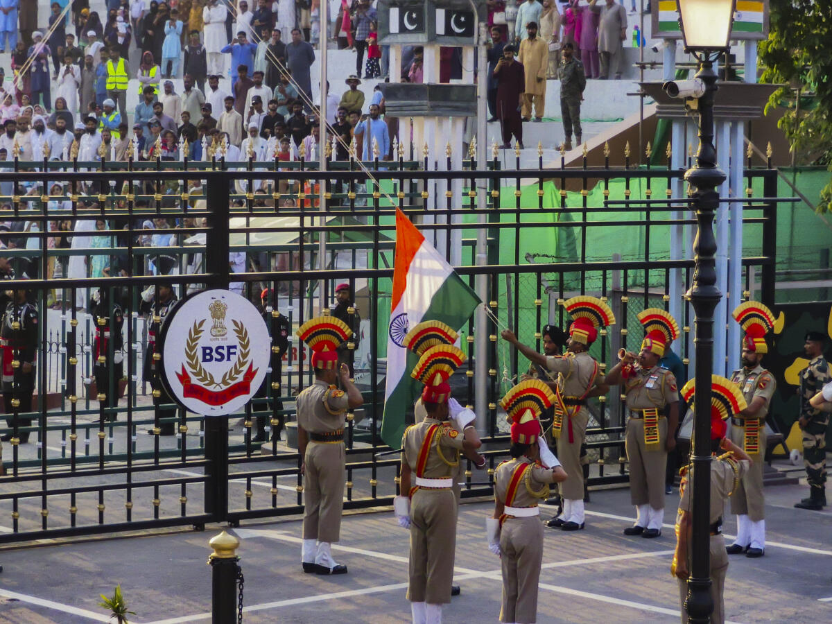 Border Security Force (BSF) personnel during the Beating Retreat ceremony at the Attari-Wagah border between India and Pakistan, near Amritsar, Thursday, April 24, 2025. The Border Security Force (BSF) on Thursday said it has "scaled down" the retreat ceremony held at Attari, Hussainiwala and Sadki along the India-Pakistan border in Punjab in the wake of the Pahalgam terrorist attack.