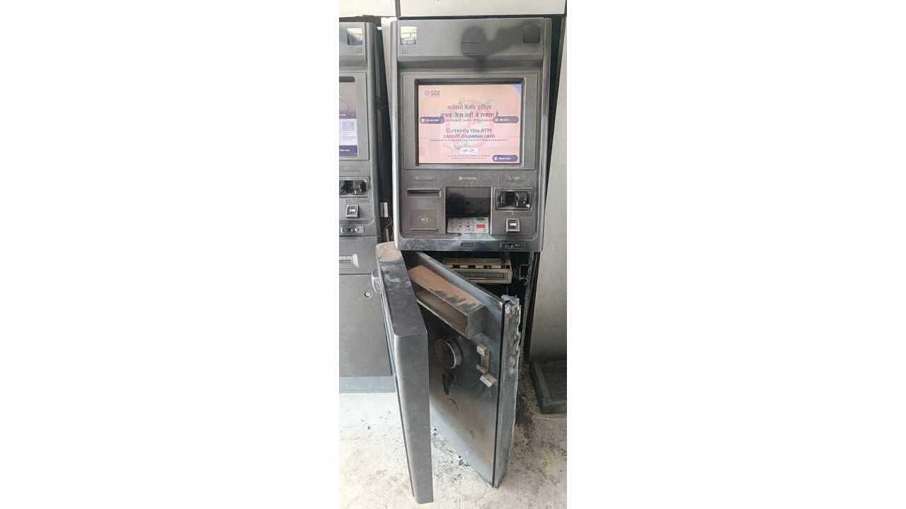 Two ATM robbers shot at in Karnataka's Kalaburagi
