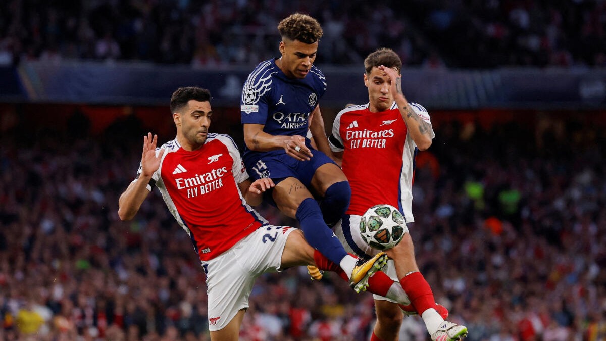 Advantage PSG as Dembele seals narrow win at Arsenal