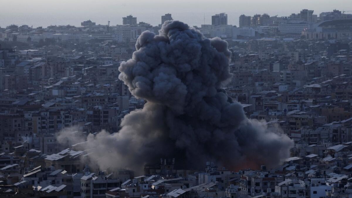 Russia launches air attack on Kyiv, Ukraine says