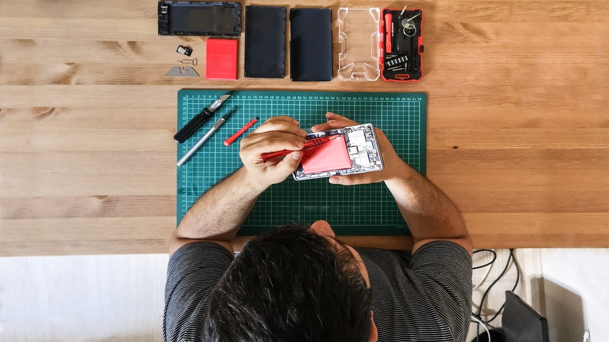 Repairability index for smartphones and tablets on anvil, will help consumers in buying decisions