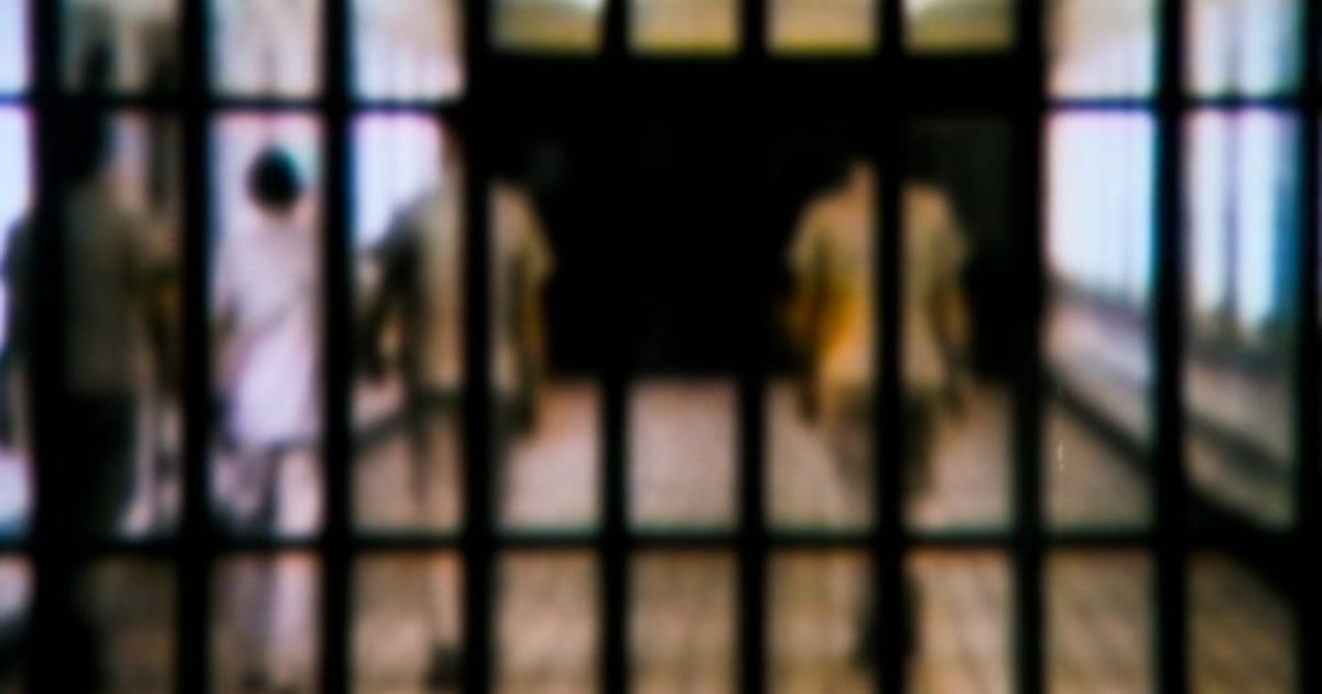 Indian teacher arrested for dislocating student's finger released in ...