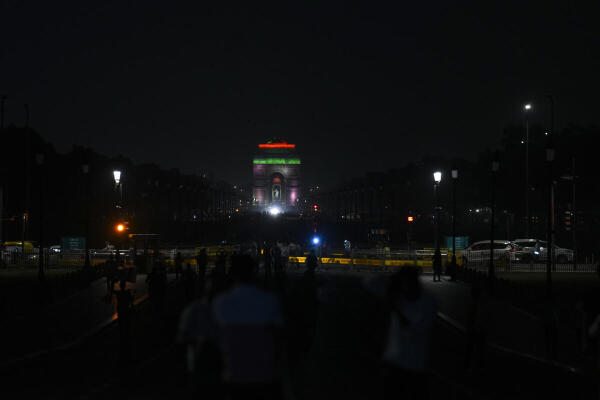 A view of the India Gate during a blackout as part of the nationwide drill, "Operation Abhyaas", in New Delhi