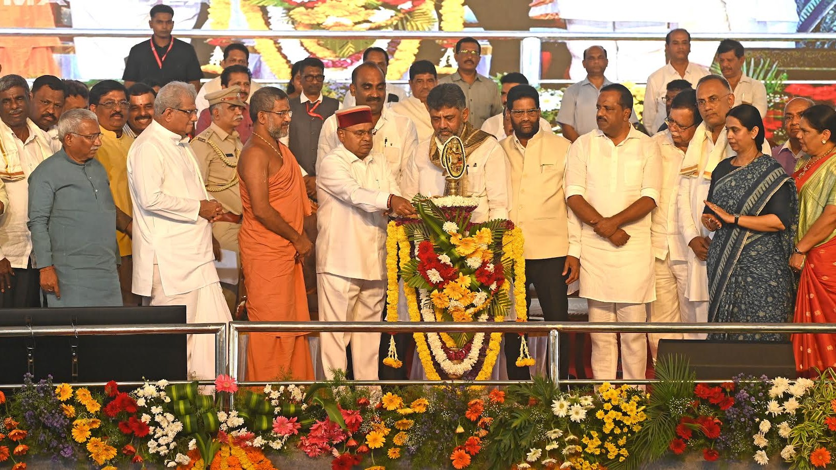 Cooperative principles unite people: D K Shivakumar at silver jubilee celebrations of Navodaya Self-Help Group