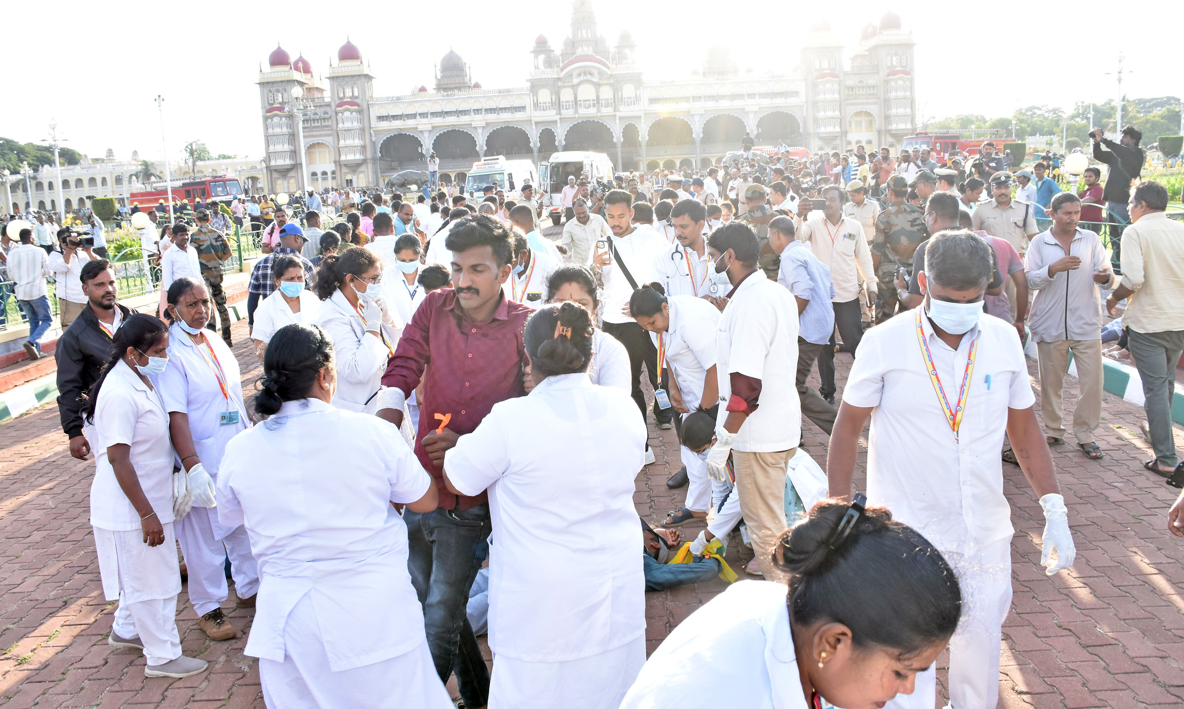 Civil defence exercise 'Operation Abhyaas' taken up by Mysuru district administration on the Mysuru Palace premises on Saturday evening.