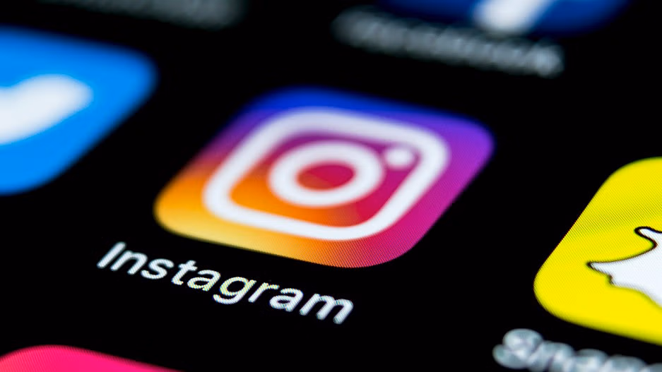 Image for representation showing the Instagram app on a phone.