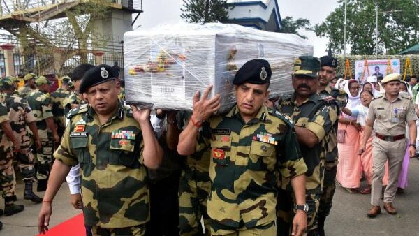 India-Pak tensions Highlights | BSF's Deepak Chingakham cremated with full state honours