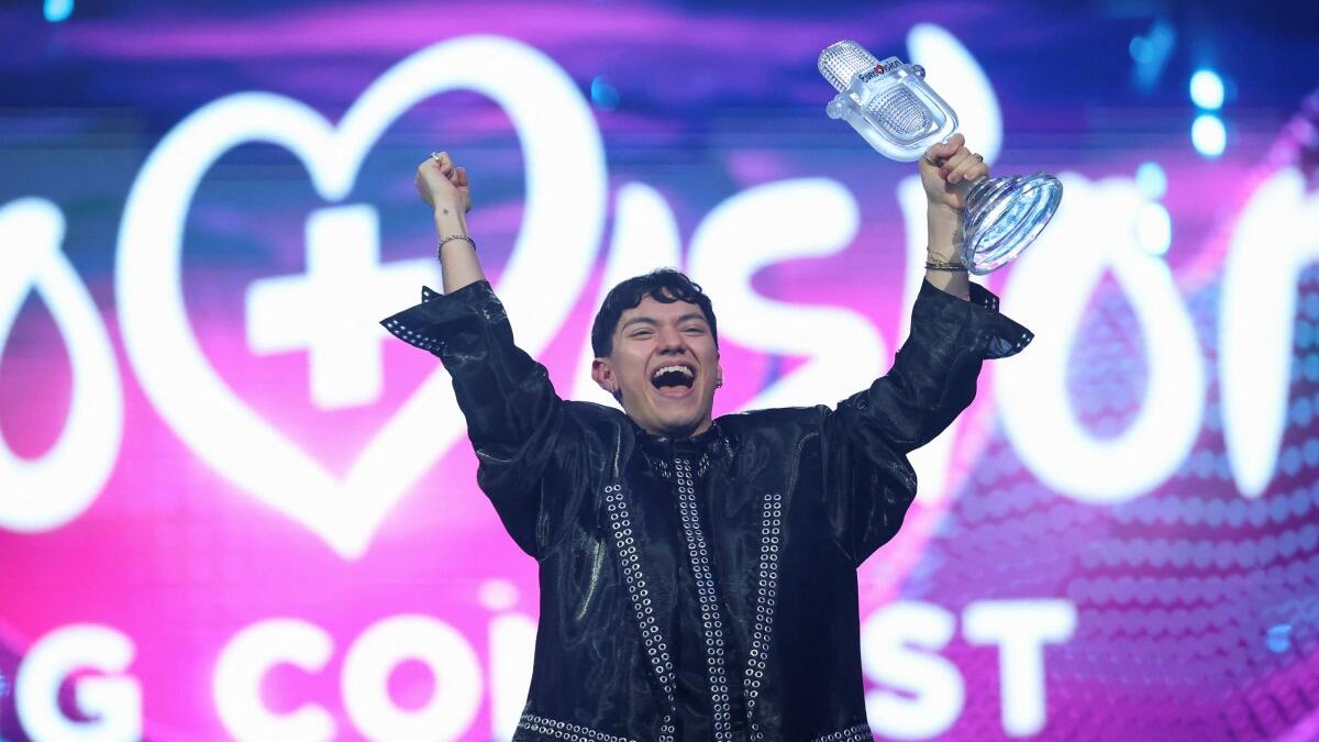 Austria wins narrow victory over Israel in Eurovision song contest