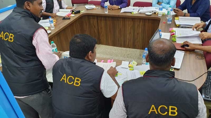 Former Andhra CID chief Sanjay surrenders before ACB court in Vijayawada