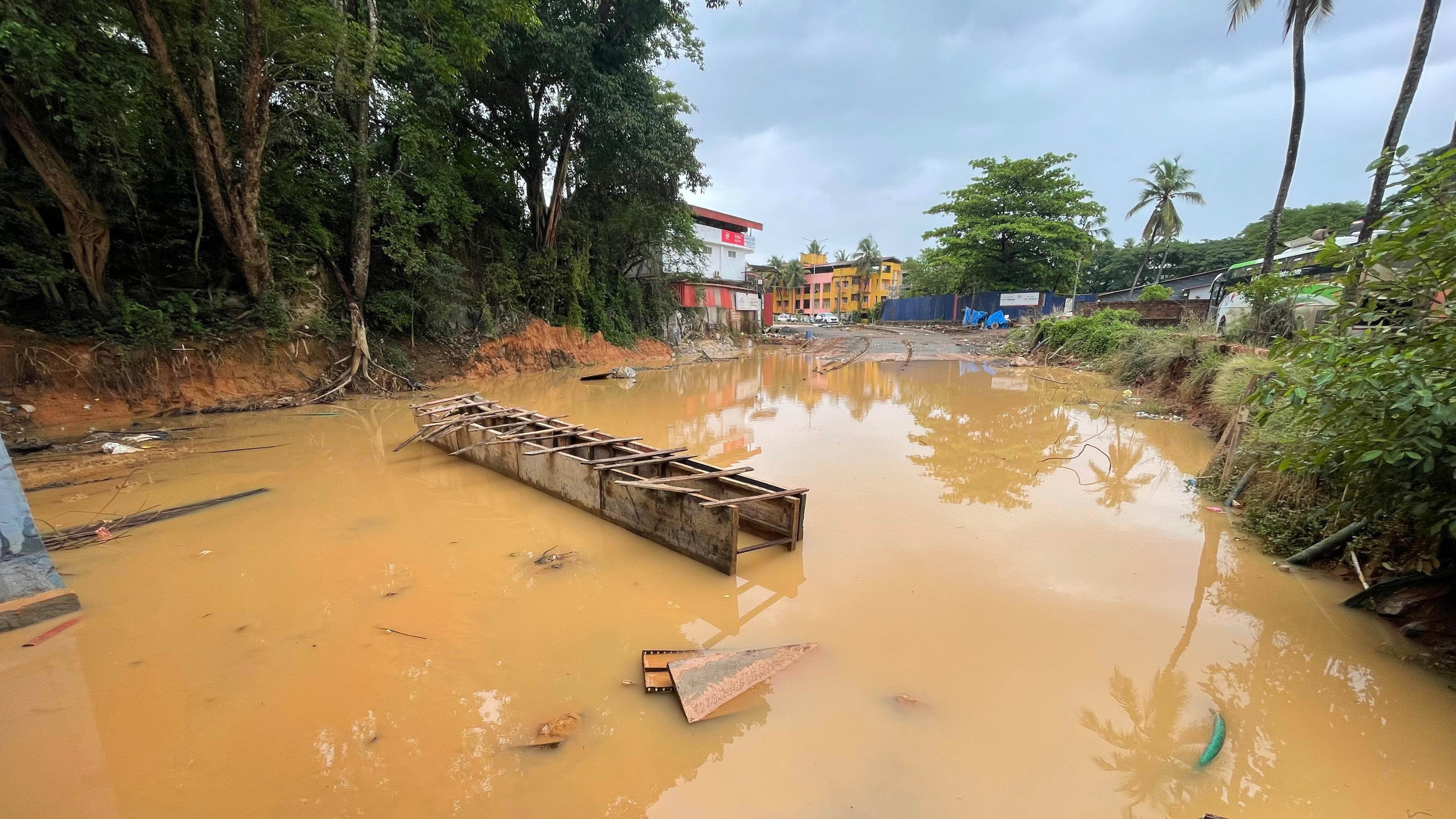 Karnataka Weather Alert: IMD Issues Red Alert for Coastal Districts Amid Heavy Rains