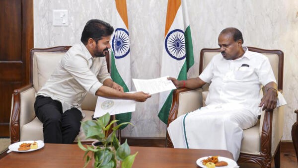 Telangana CM Reddy thanks Kumaraswamy for sanctioning 2,000 e-buses under PM e-DRIVE