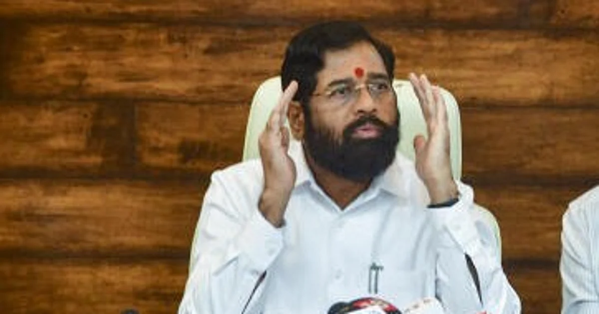 Man Impersonating Eknath Shinde’s PA, Wife Booked for Cheating 18 People of ₹55 Lakh