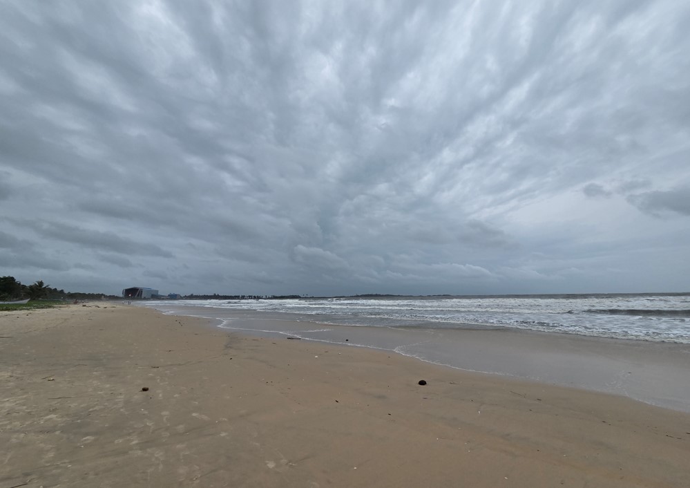Samsung Galaxy S25 Edge Camera sample with ultra-wide-angle mode.