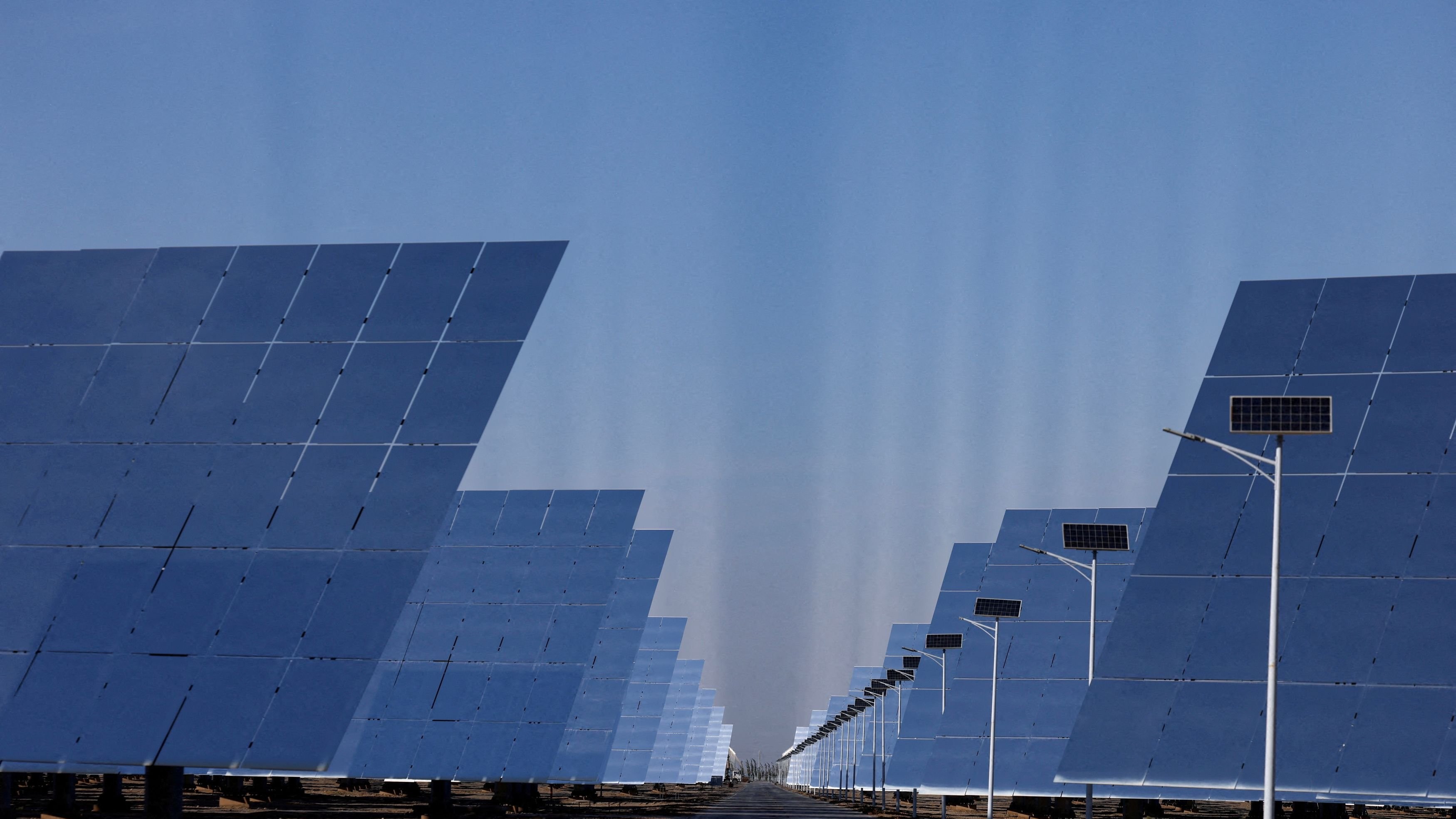 AIIB, NDB & SocGen offer $132 mn debt finance for AP solar project

