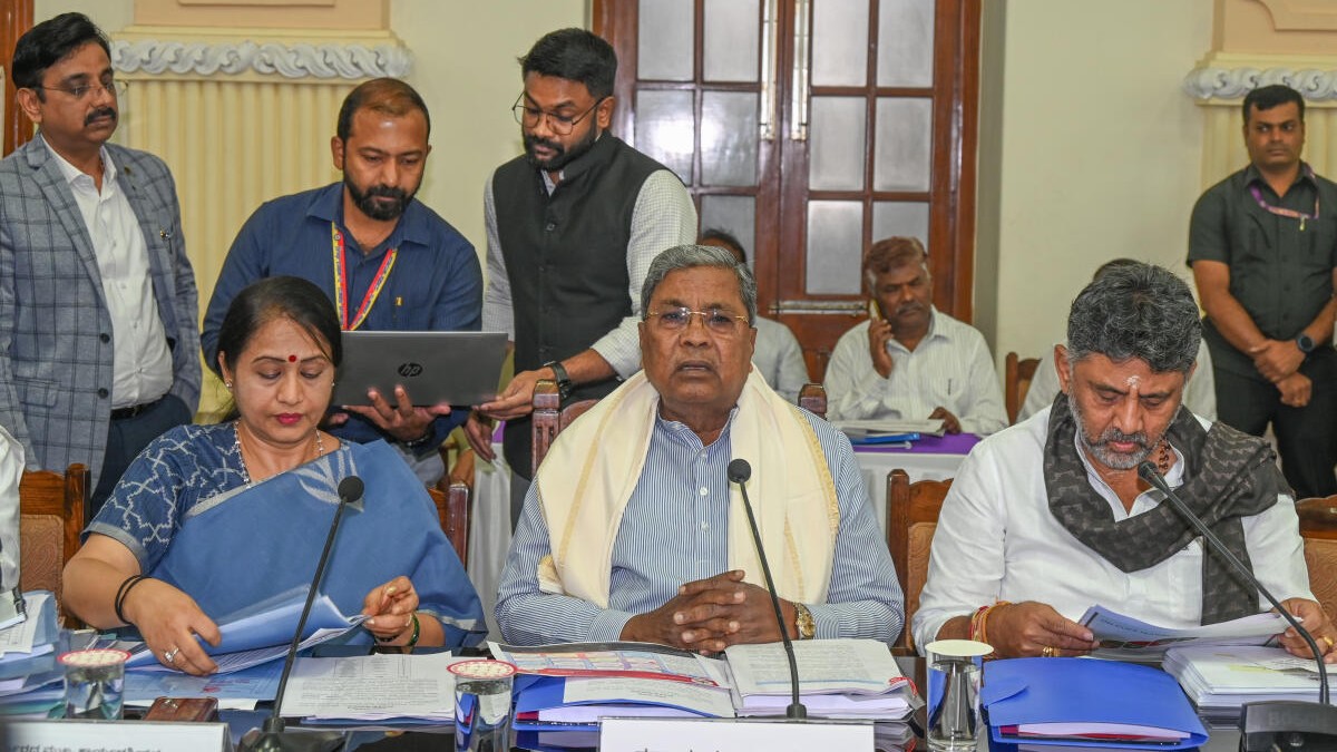 Karnataka govt discussing law against online betting: CM Siddaramaiah