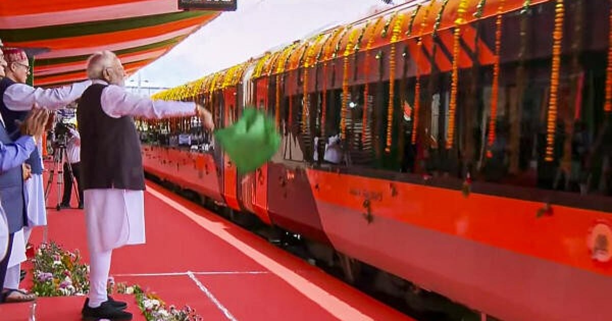 Premierminister Modi gibt Zugfahrt nach Kaschmir frei und erklärt mit ...