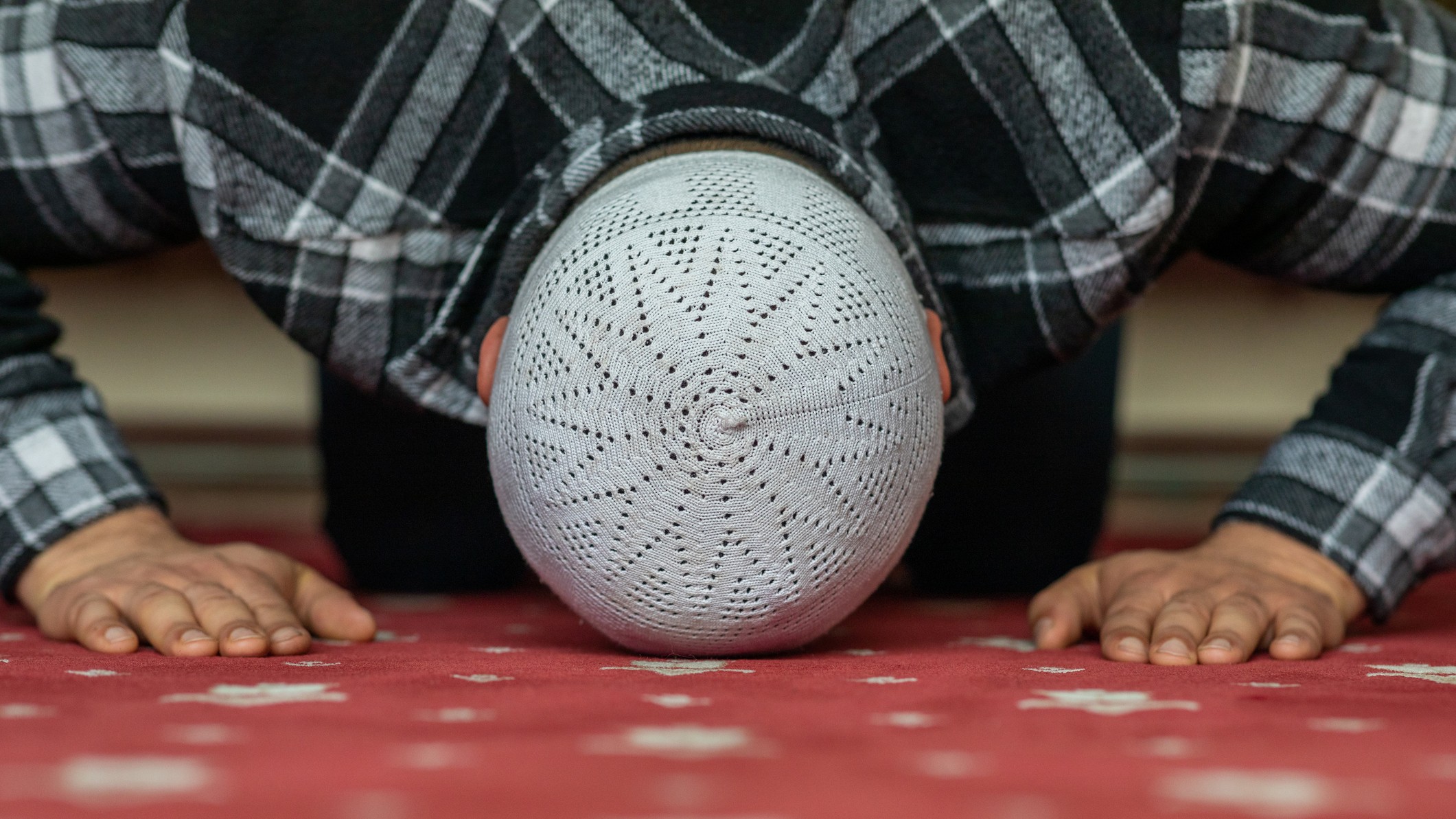 UP government school principal, accused of telling students to offer namaz, cleared of charge