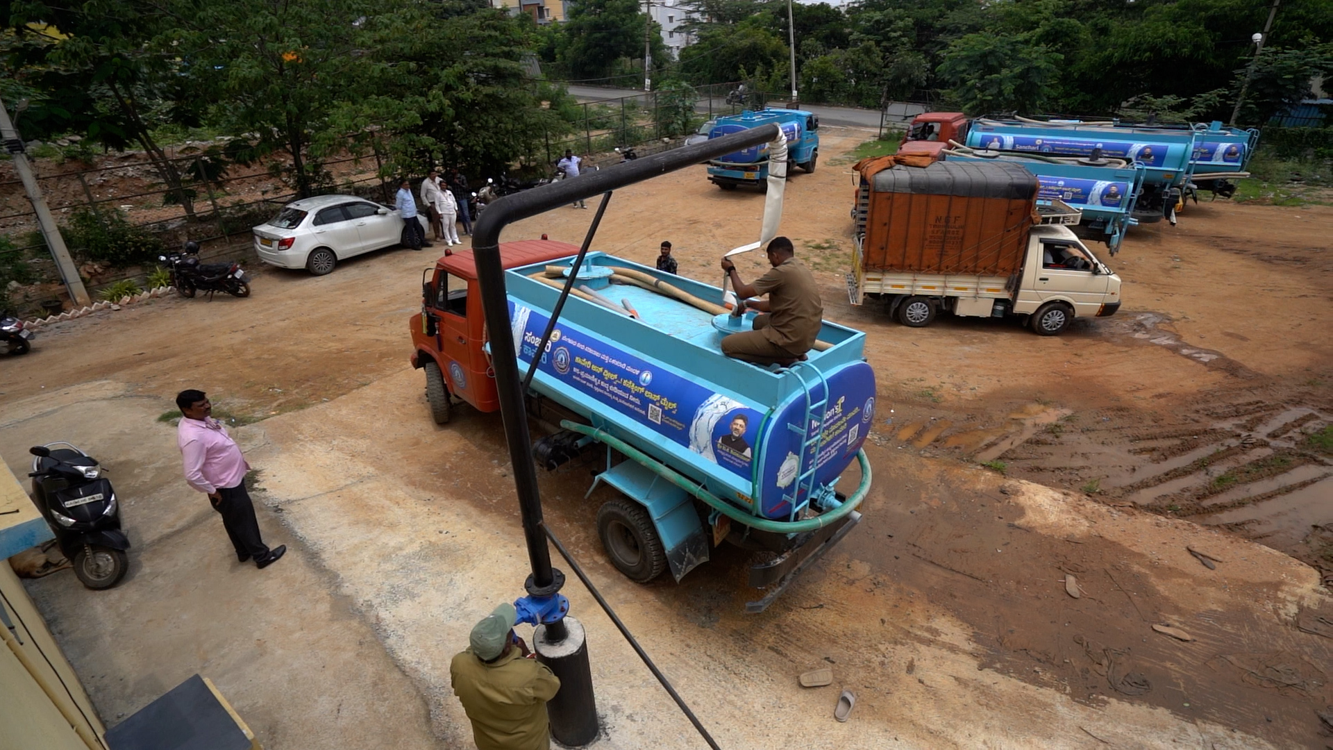 A water tanker getting filled in a Kaveri connection centre in Bengaluru. 