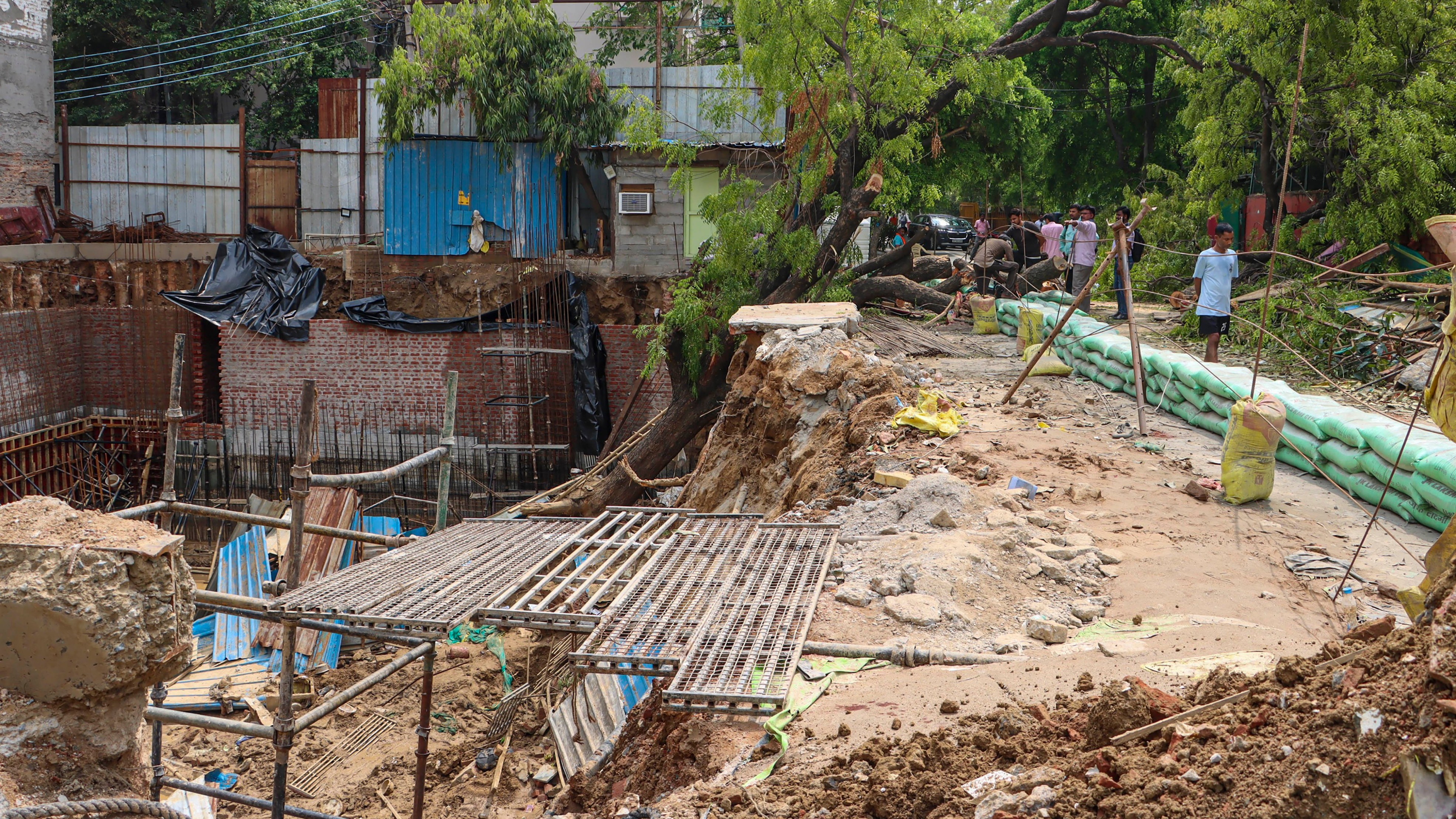 Three dead as wall collapses on tin shed amid rains in Gwalior