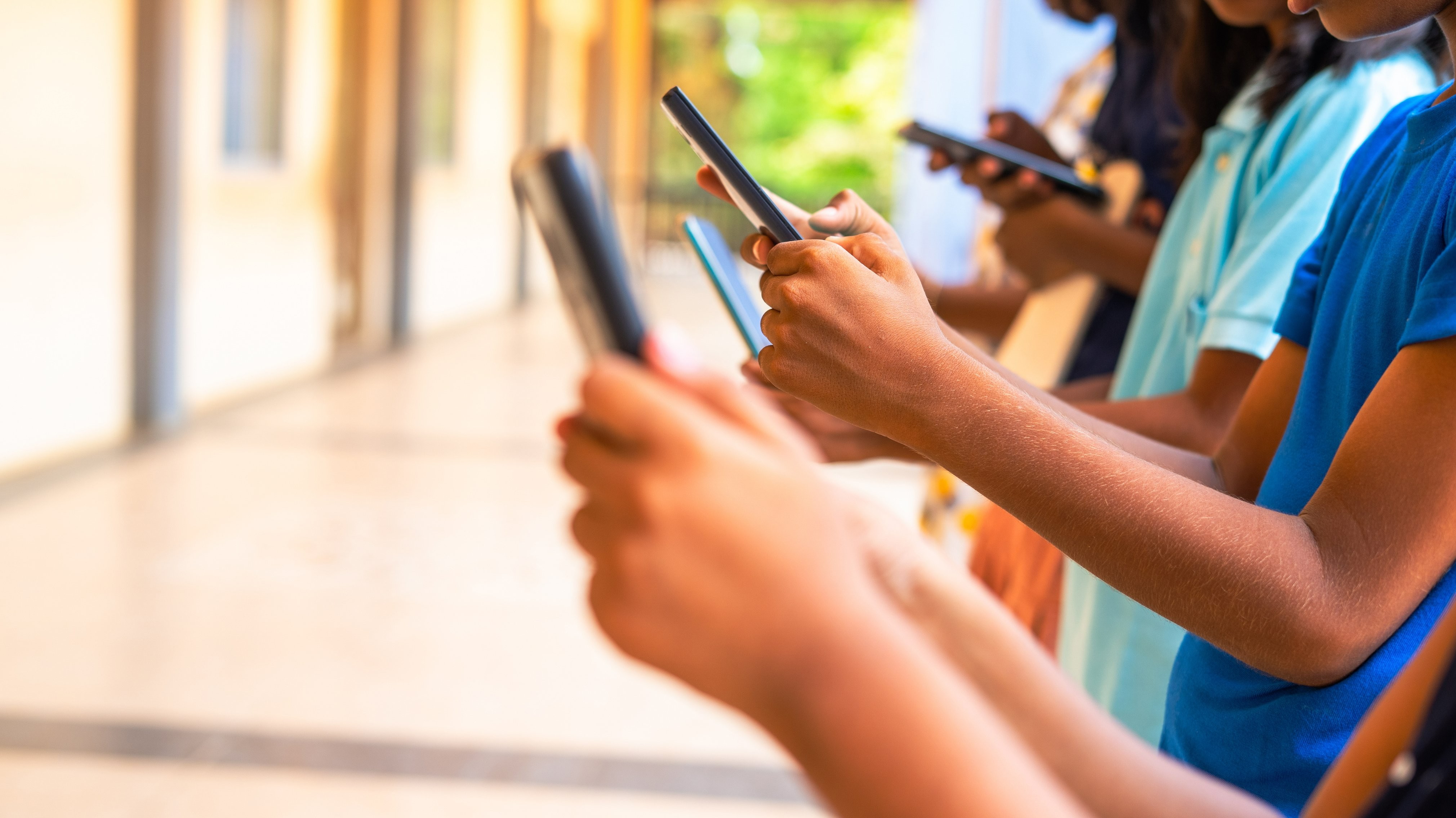 '77% of online threat cases kids reported involved Insta'