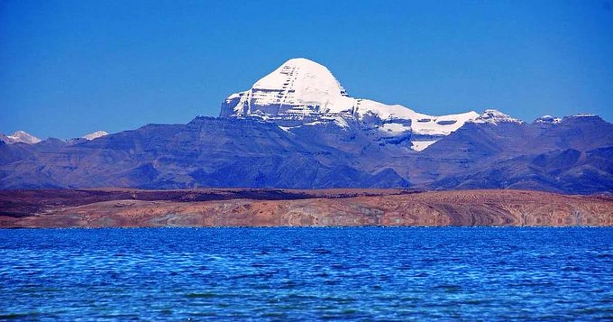 First group of 36 pilgrims for Kailash Manasarovar Yatra arrives in Sikkim, moves to 17 Mile