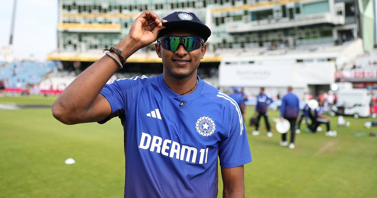 England bowls first in Tendulkar-Anderson Trophy opener; India hand debut