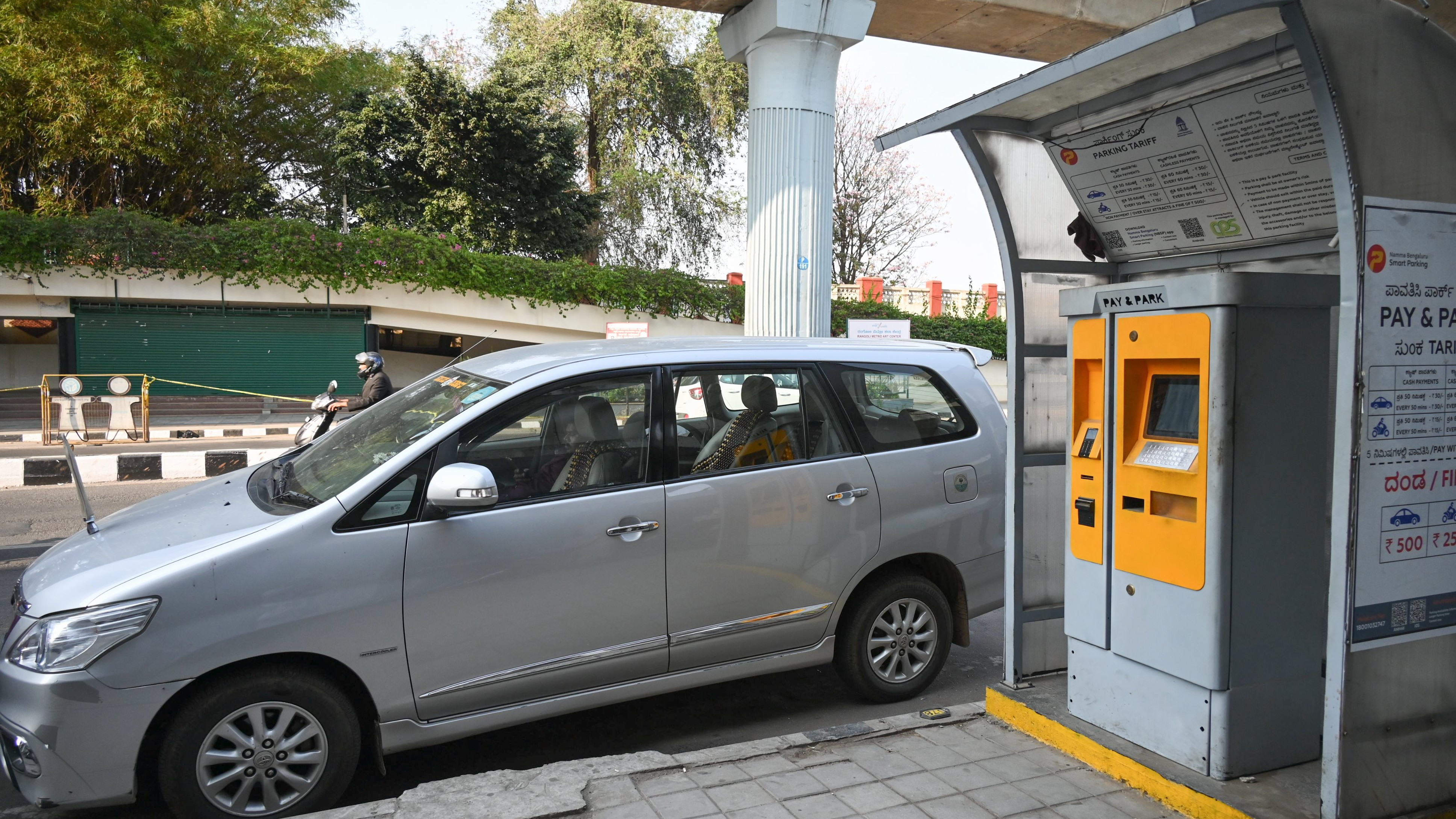 BBMP to reintroduce paid parking system on Bengaluru's MG Road