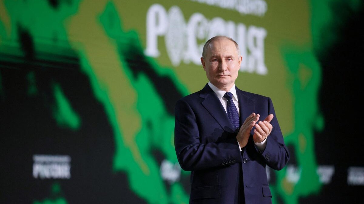 Putin says that globalisation is obsolete and the future belongs to emerging markets