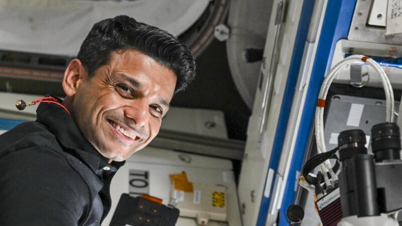 Space Farming Feat: Shubhanshu Shukla Grows Methi, Moong Seeds Aboard ISS