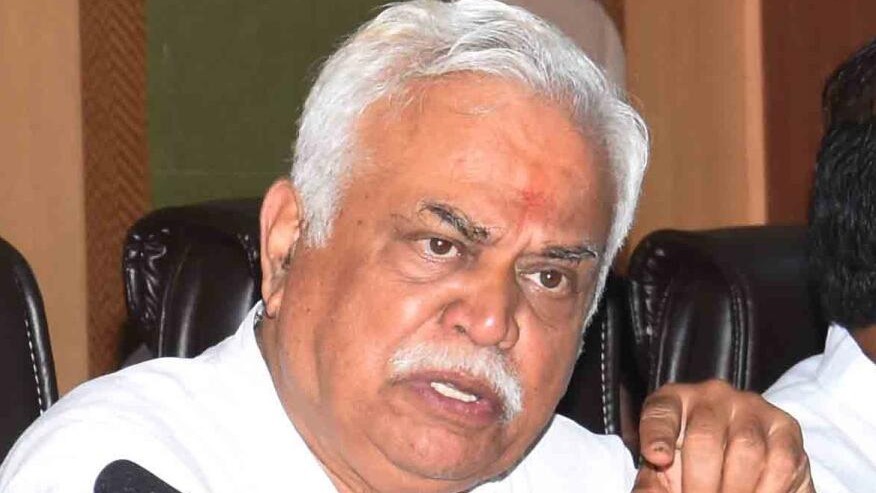 All MLAs can’t be inducted into Cabinet: Deshpande